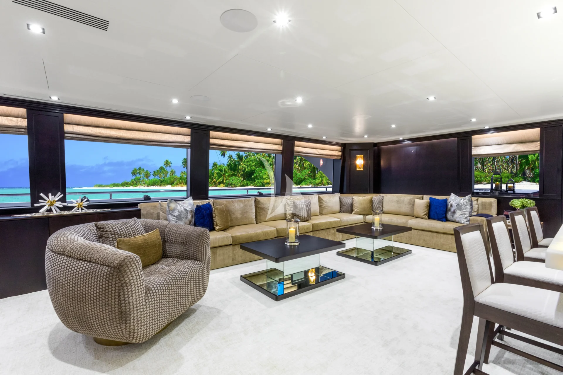TANZANITE Charter Yacht
