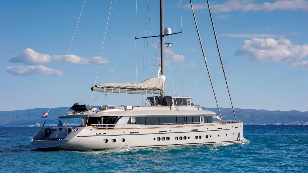 Life is Good Charter Yacht