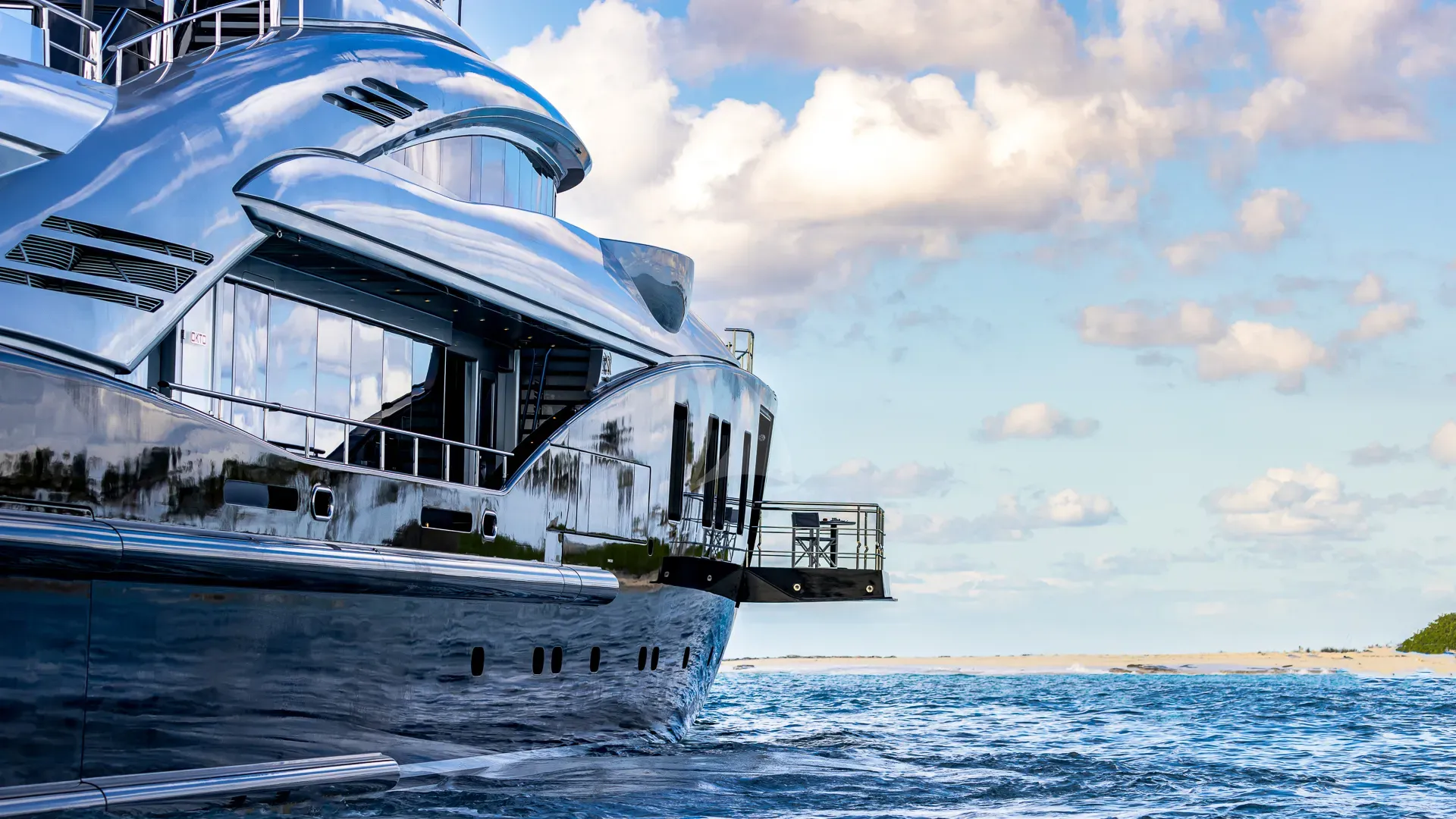 OKTO Charter Yacht