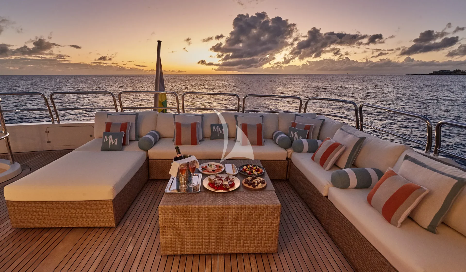 MAMMA MIA Charter Yacht