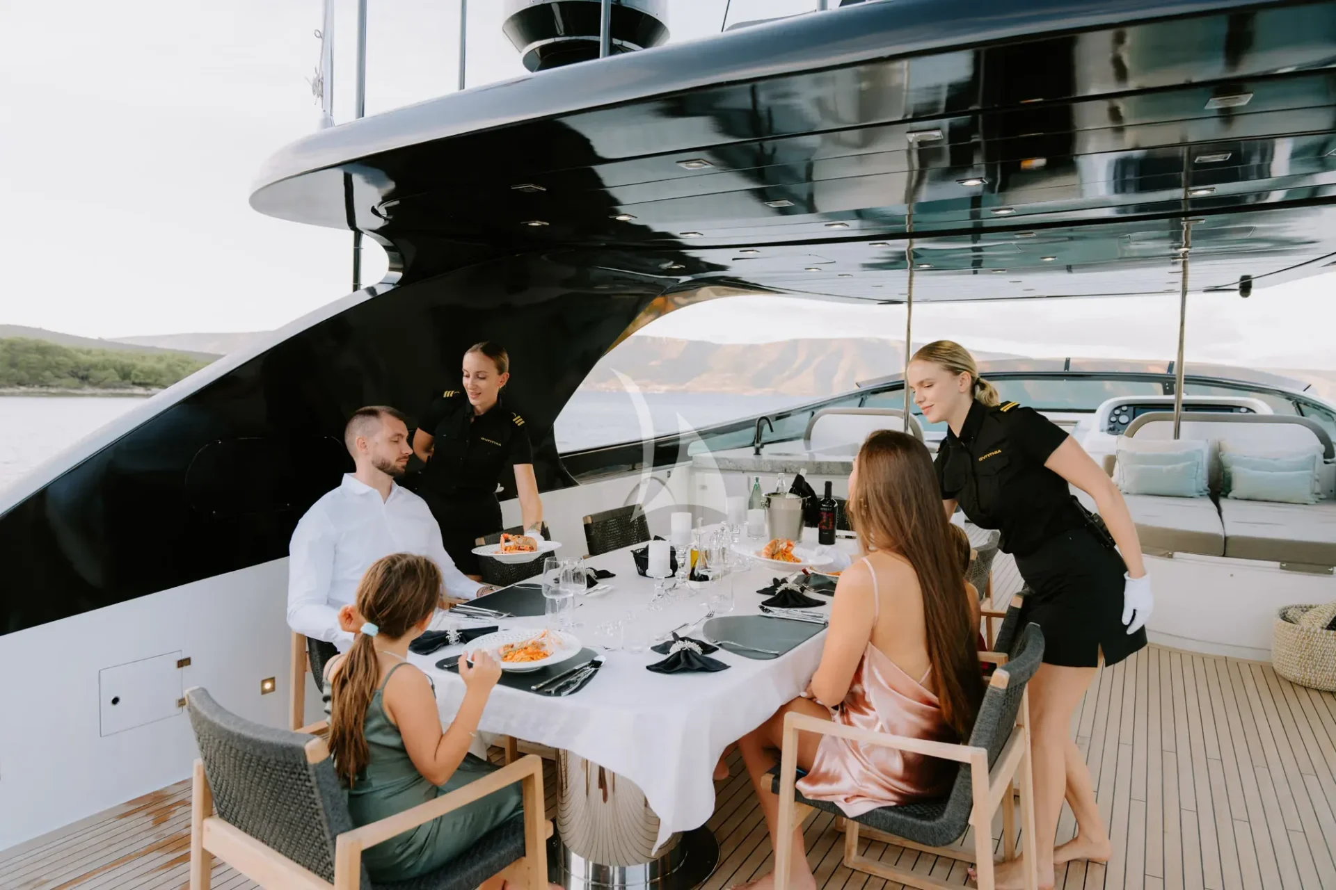 Cynthia Charter Yacht