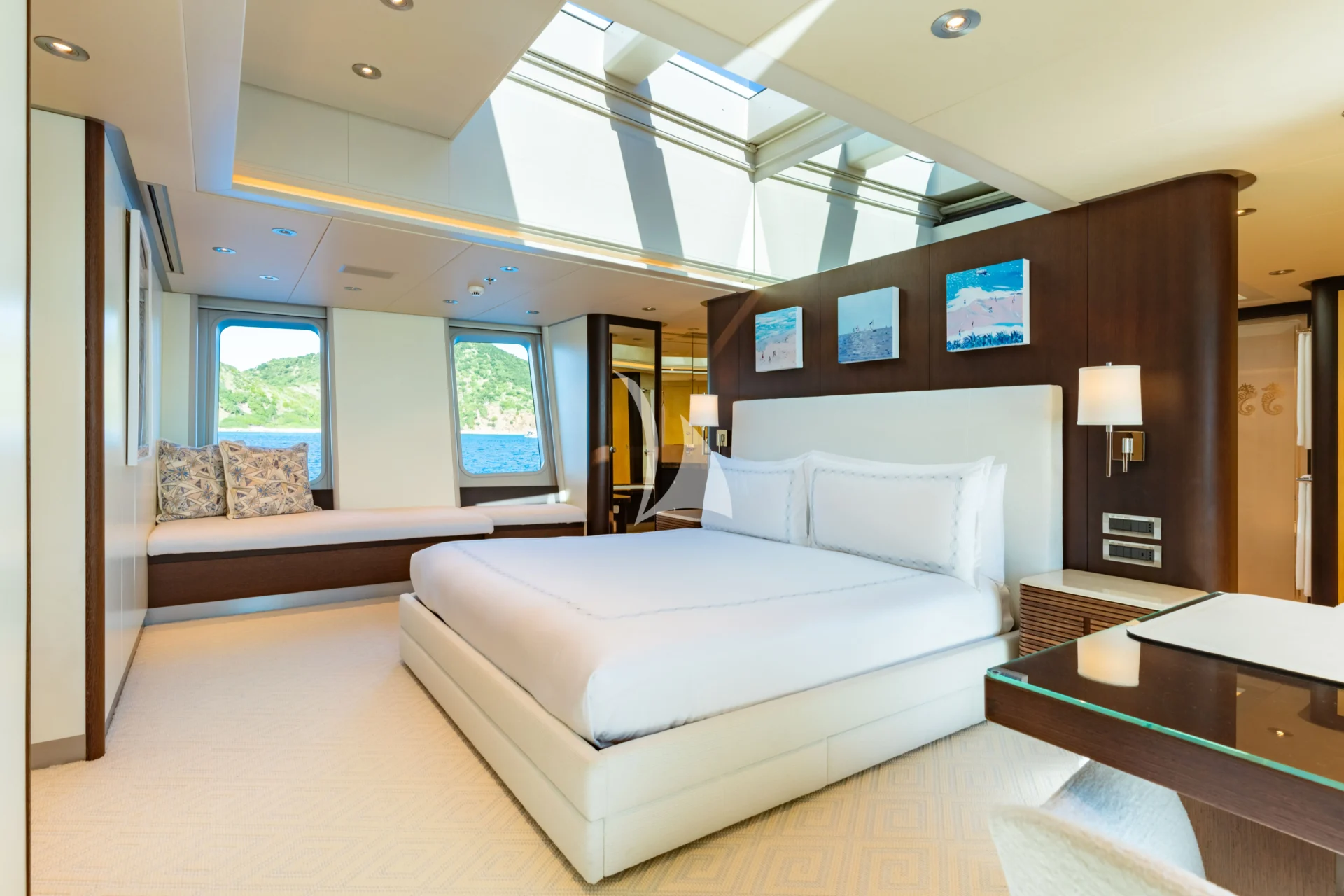 BELLA Charter Yacht