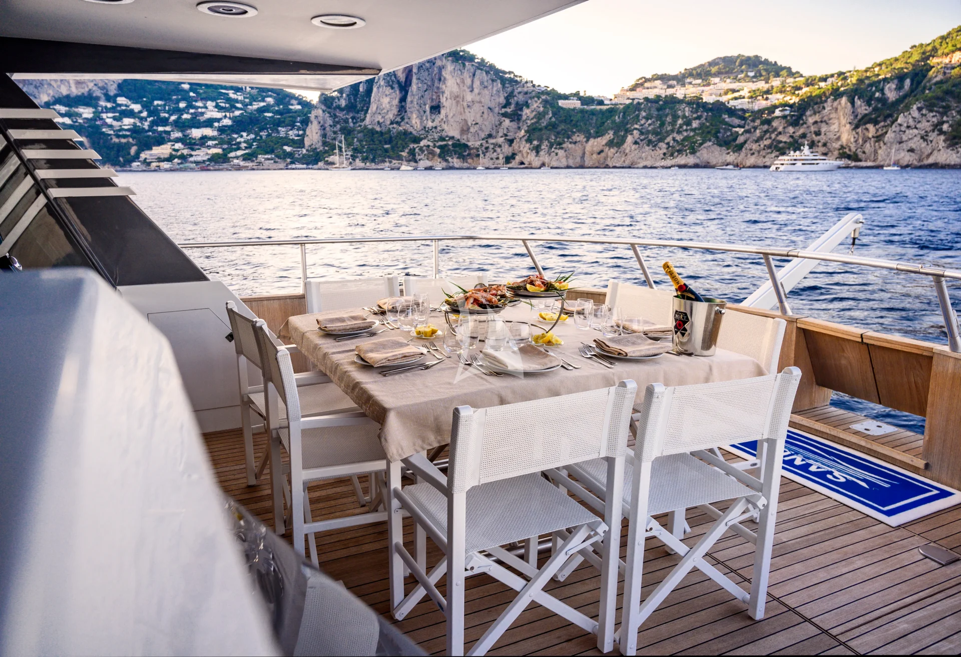 SANDI IV Charter Yacht