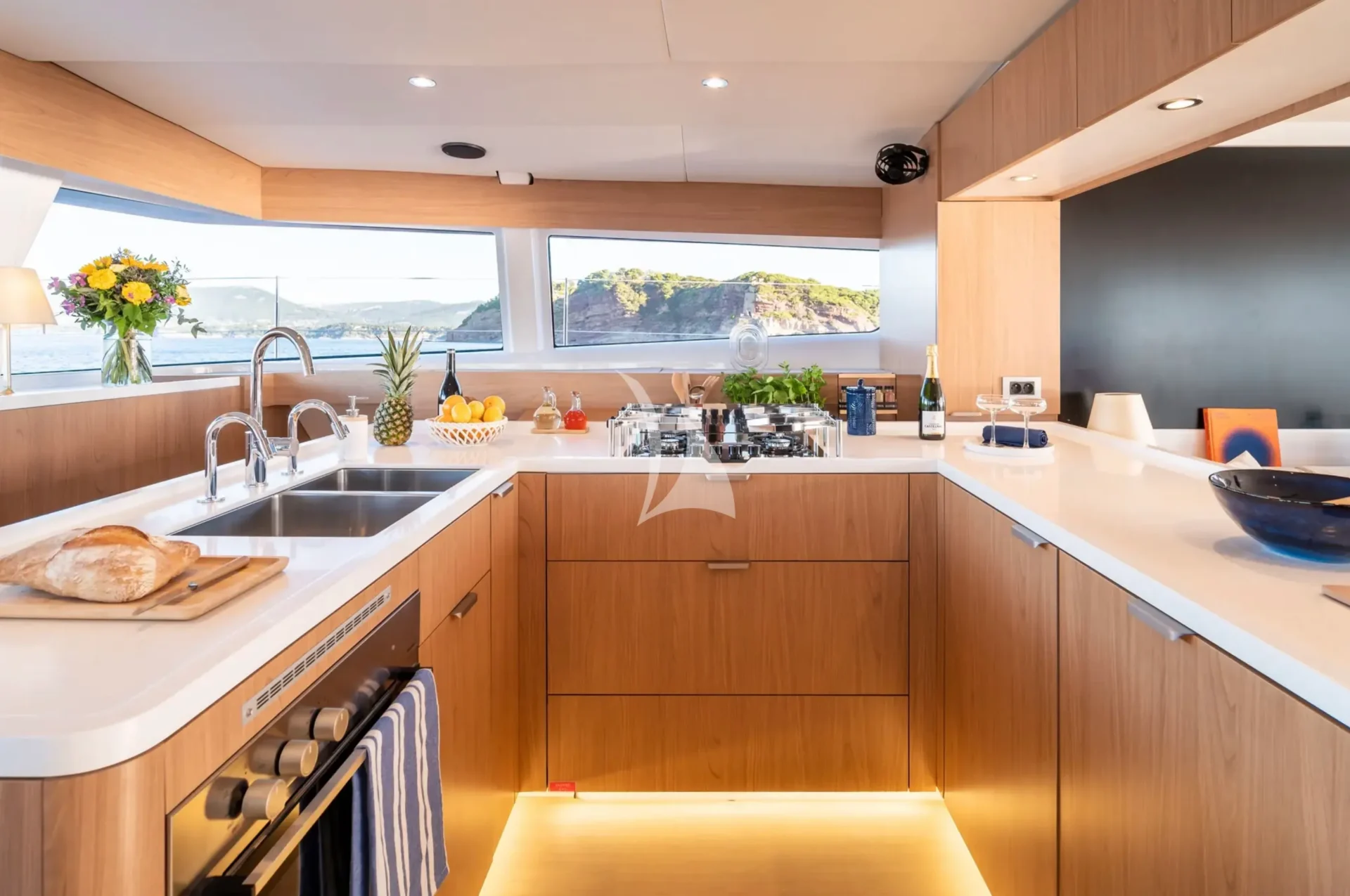 MILLENNIUM FALCON II Charter Yacht