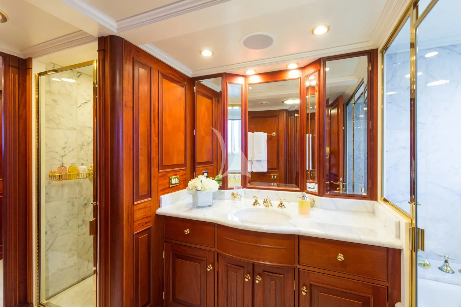 LADY J Charter Yacht