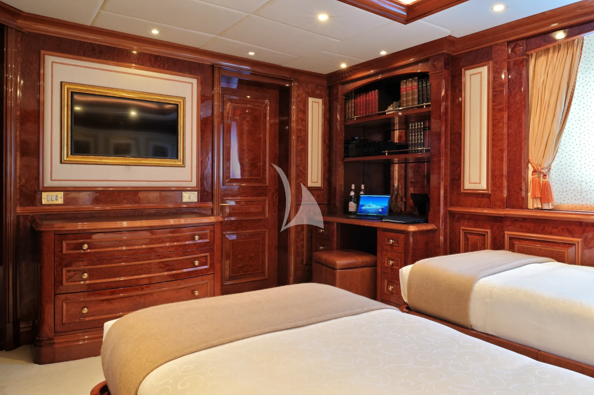 ST DAVID Charter Yacht