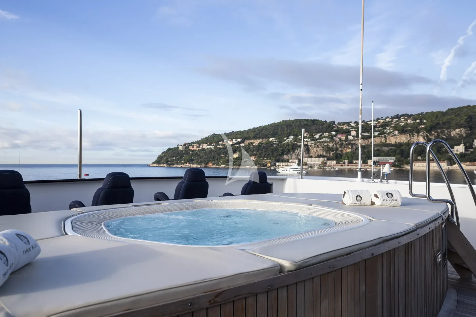 FORCE BLUE Charter Yacht
