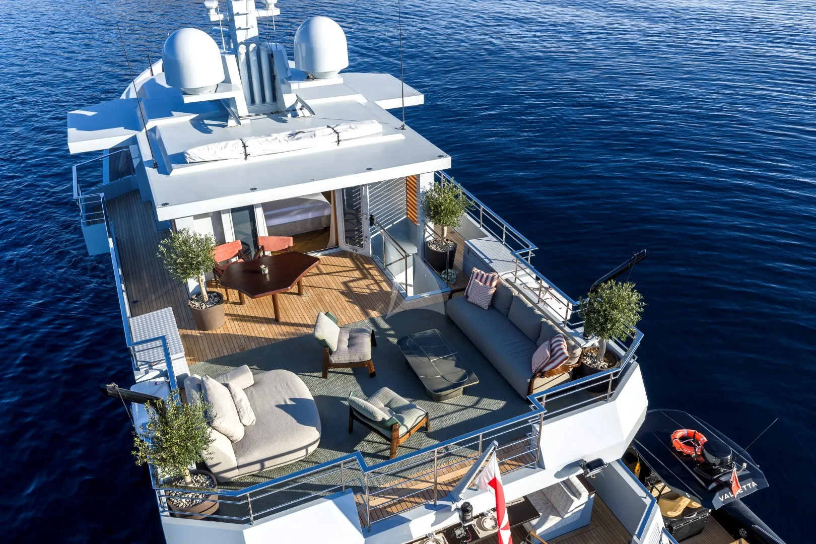 CALADAN Charter Yacht