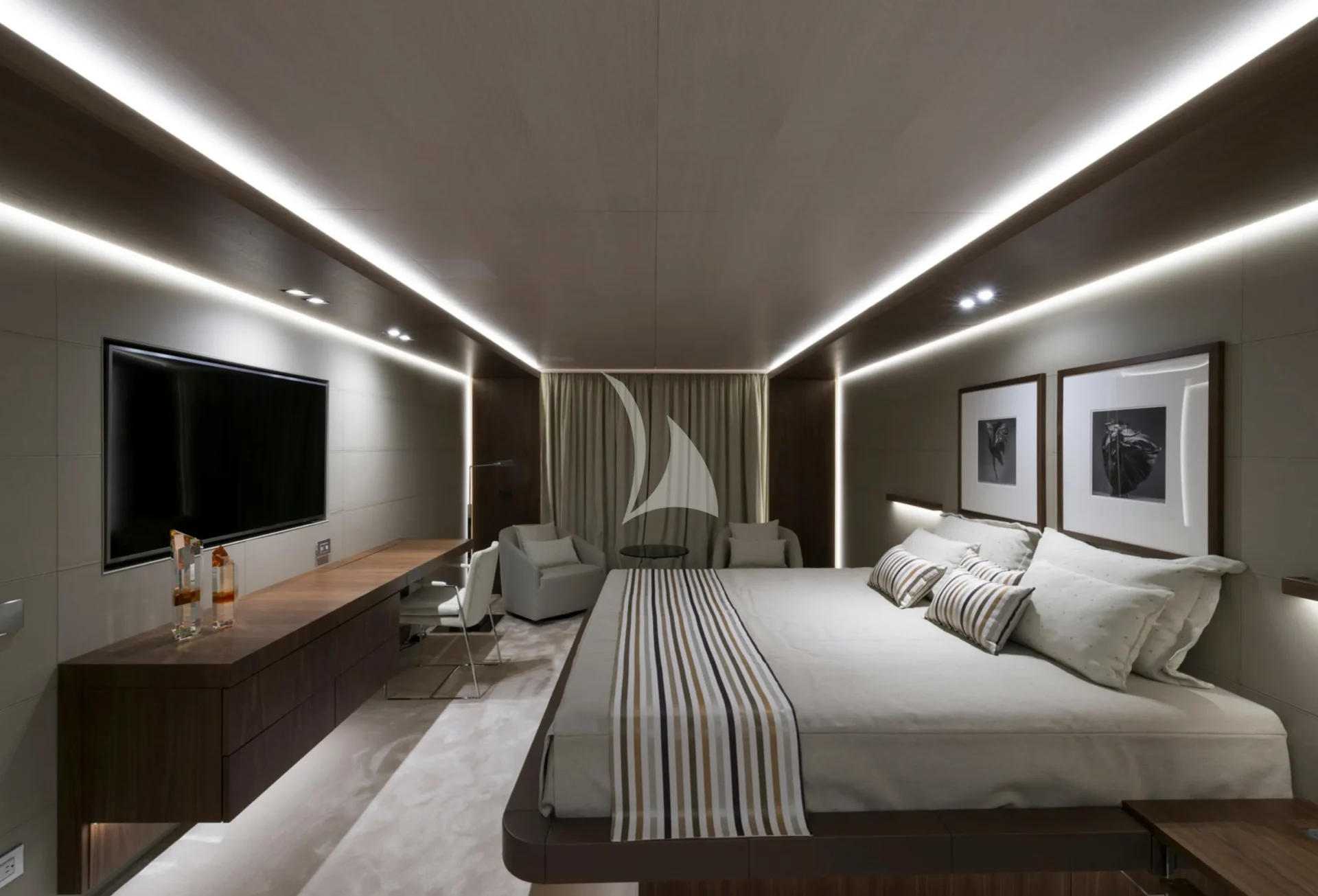 UTOPIA IV Charter Yacht