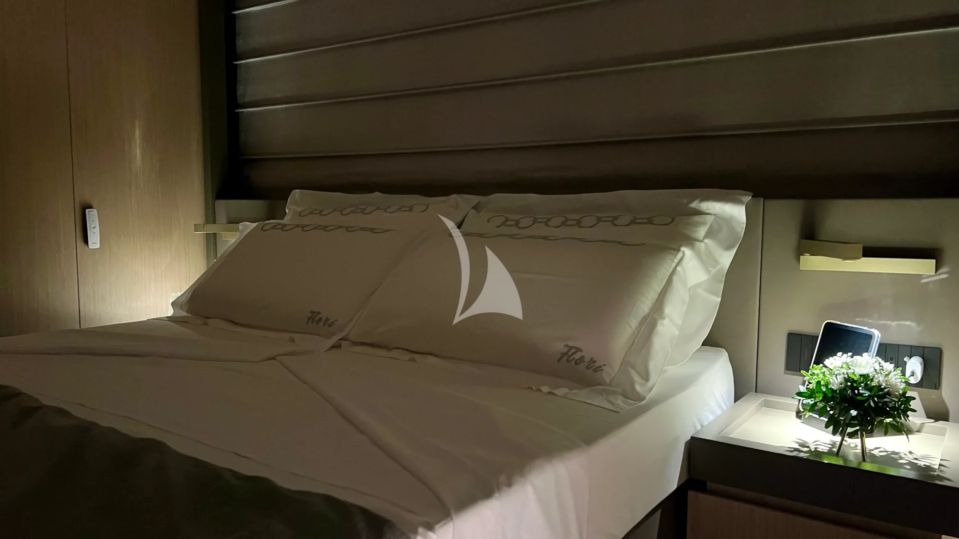 FLORI Charter Yacht