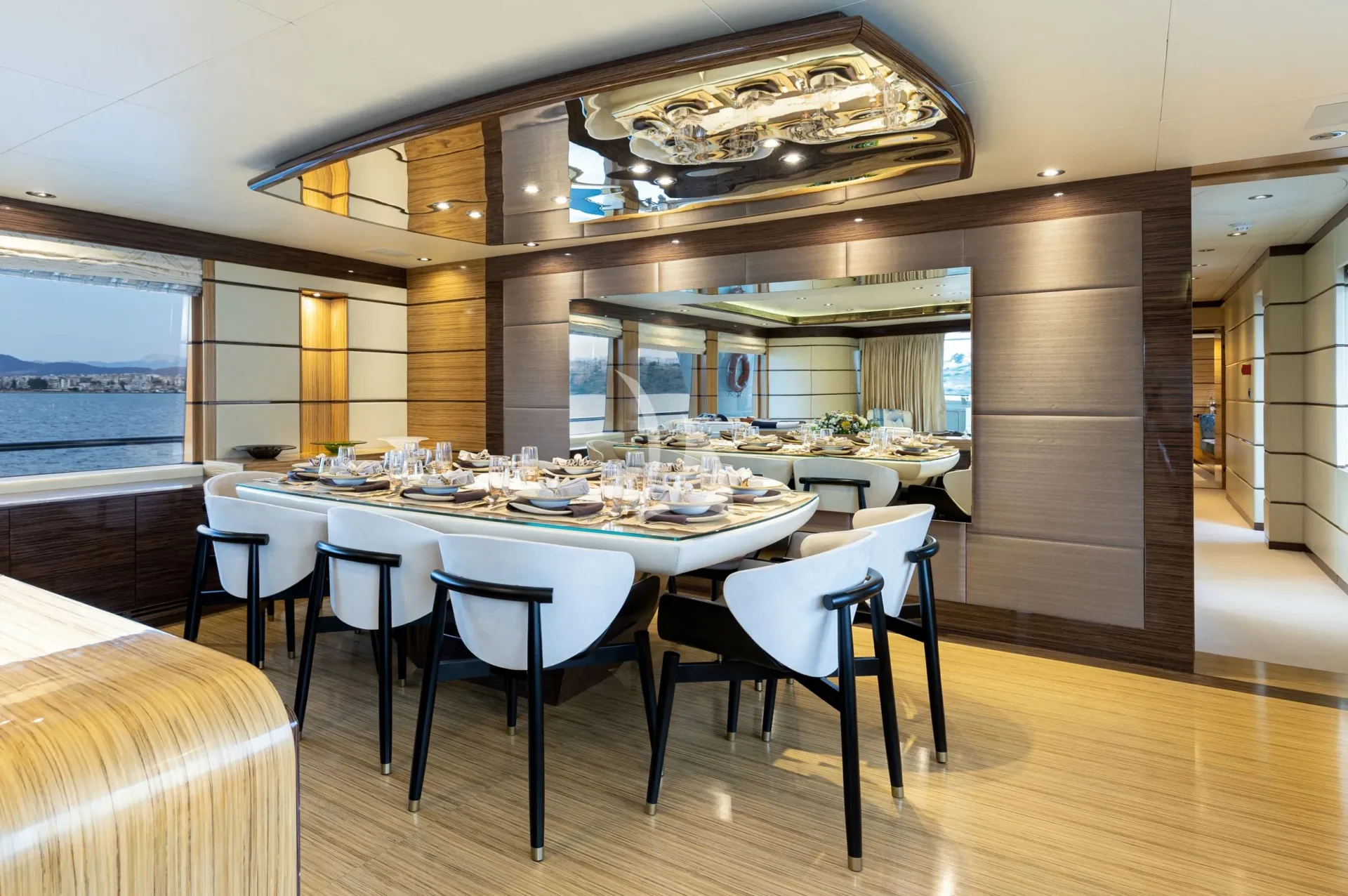 I SEA Charter Yacht