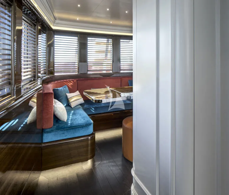 THE GENTLEMAN Charter Yacht