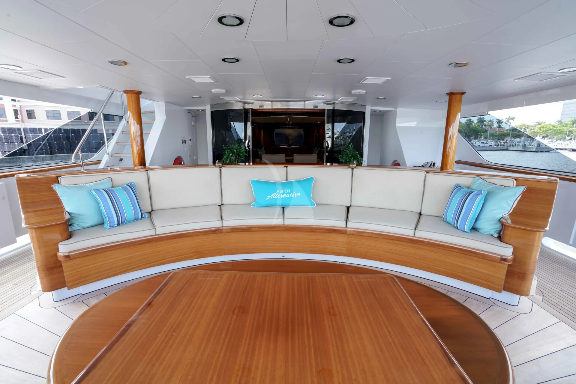 ASPEN ALTERNATIVE Charter Yacht