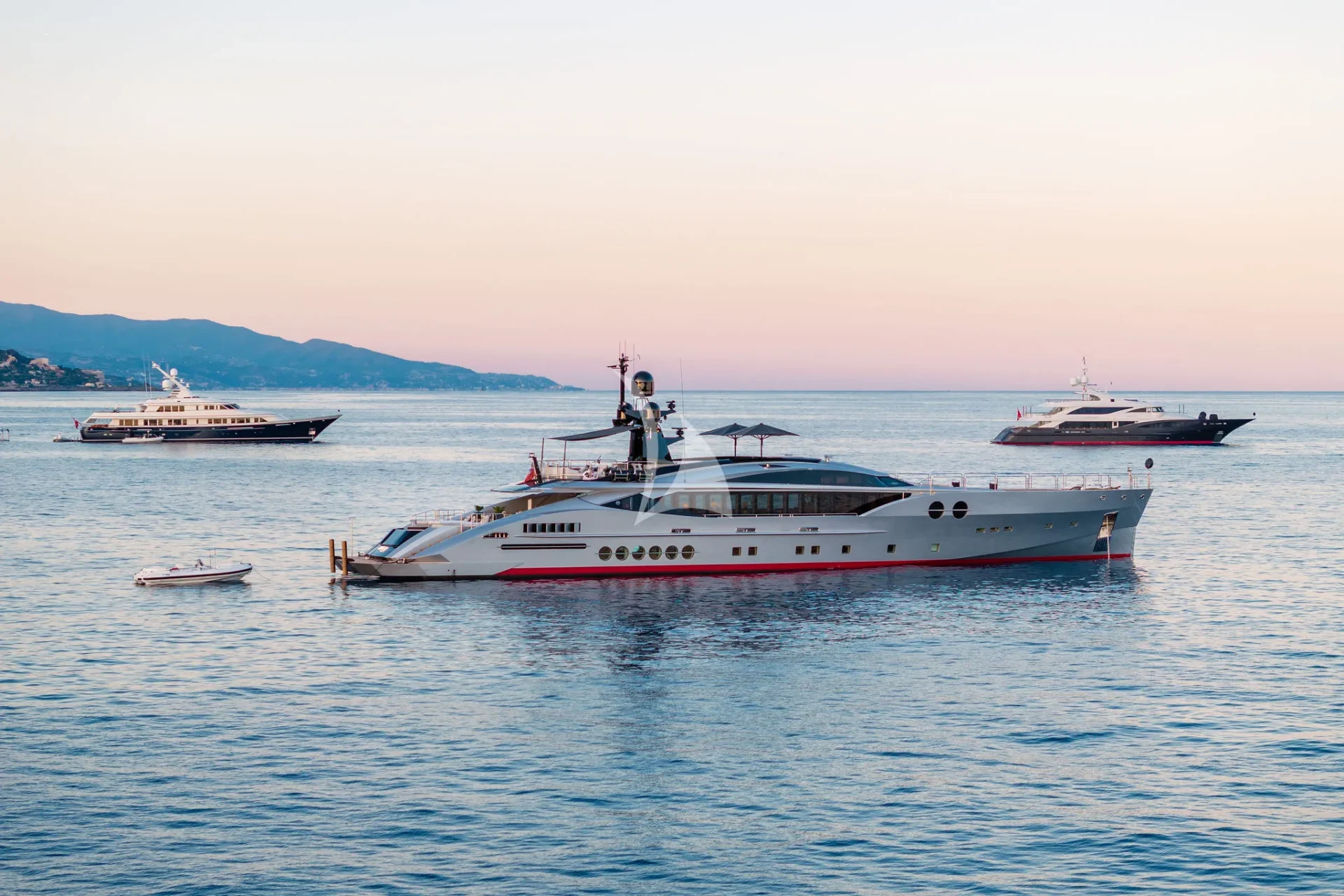 DB9 Charter Yacht