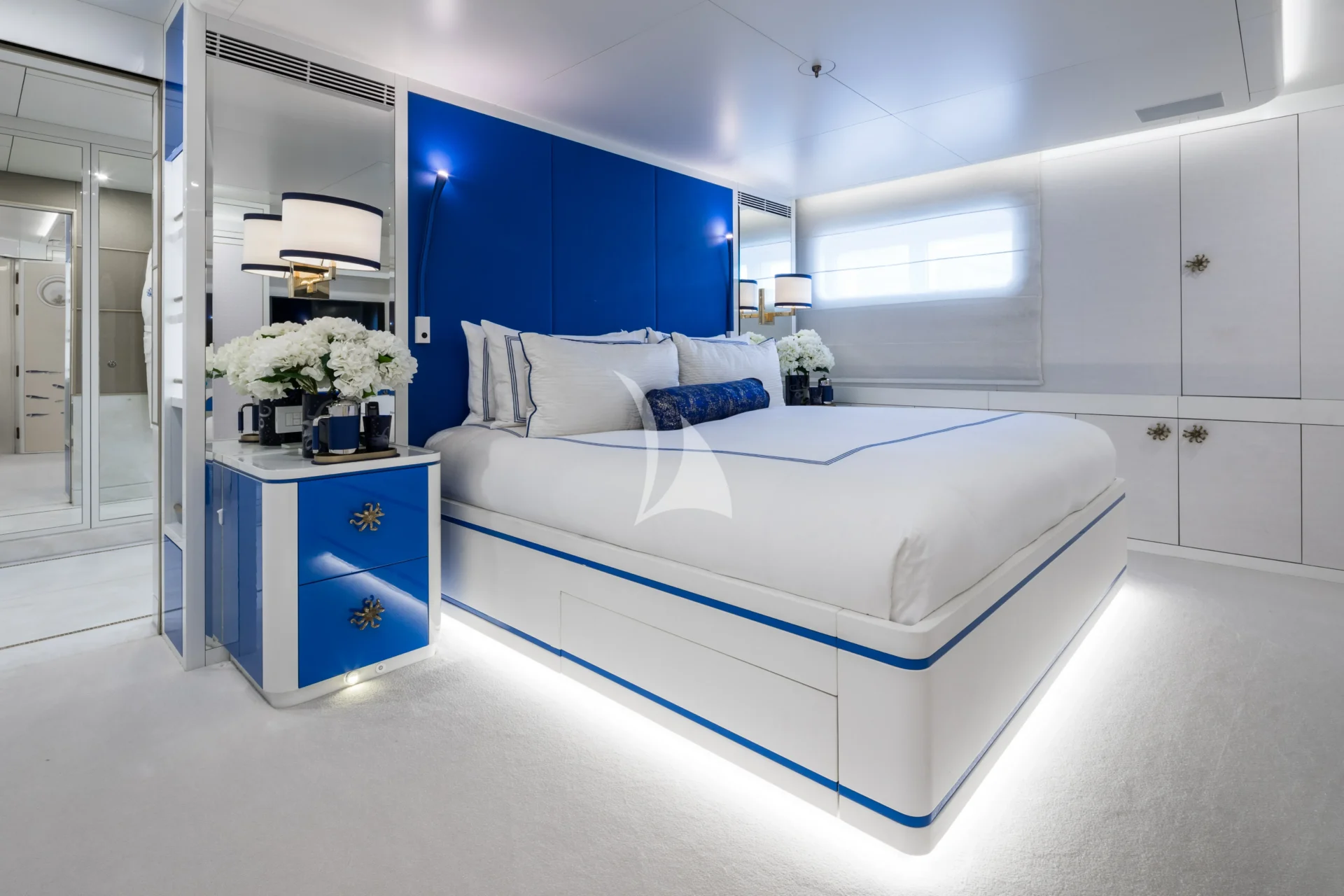 CORAL OCEAN Charter Yacht
