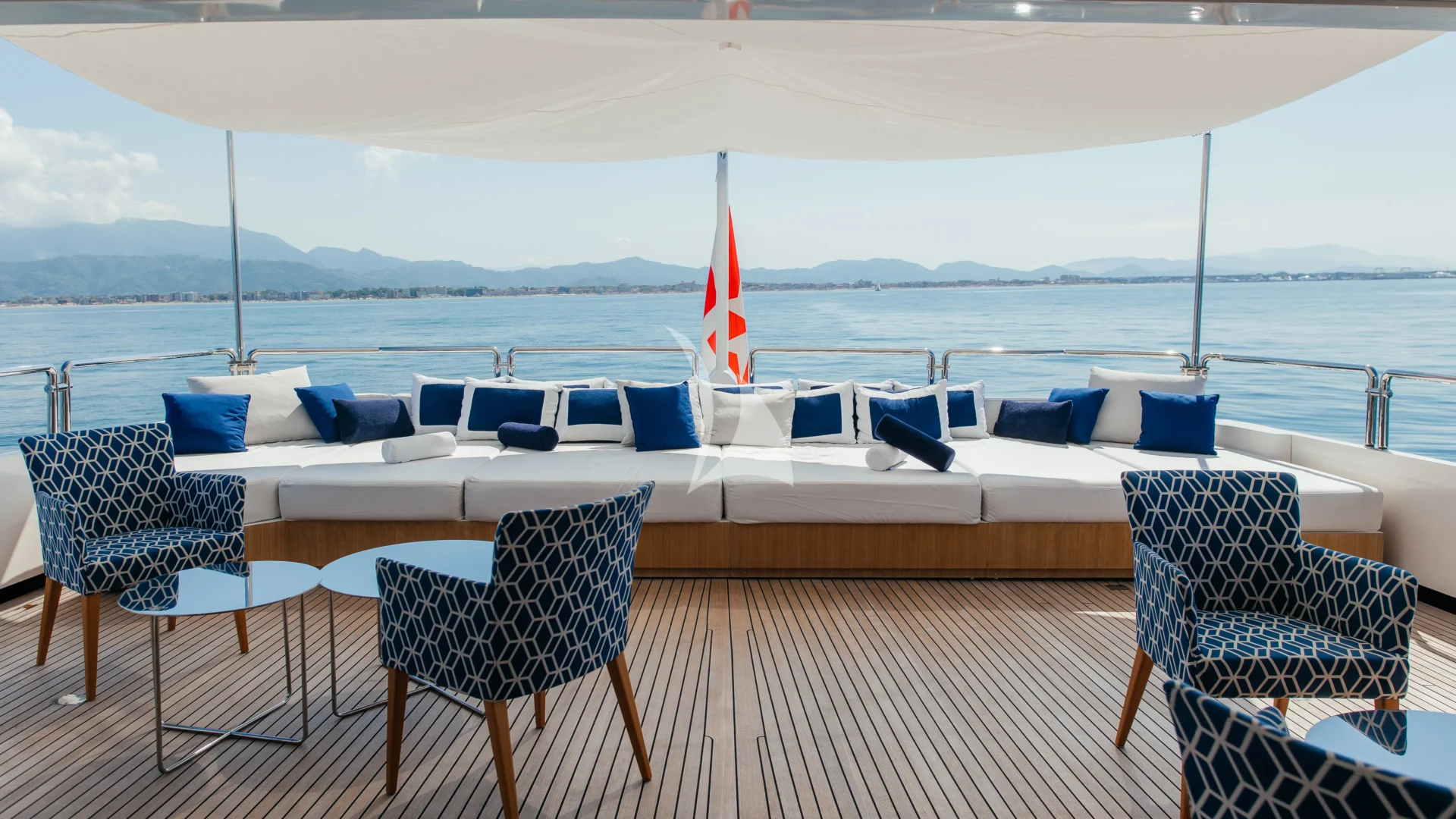 LADY IN BLUE Charter Yacht