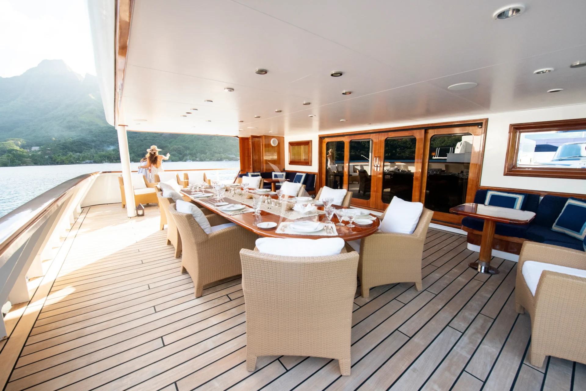 ARCTIC Charter Yacht