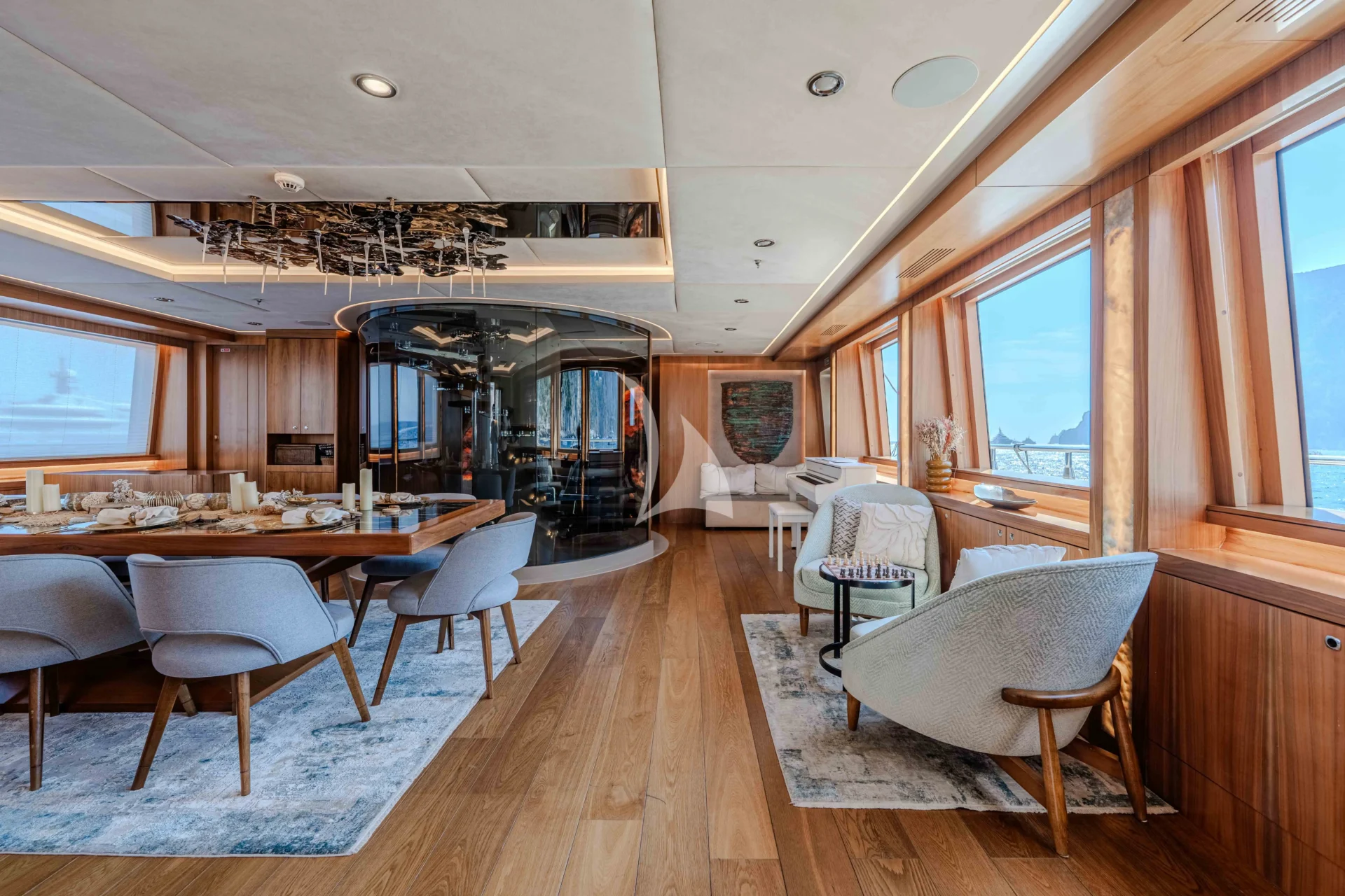ARESTEAS Charter Yacht