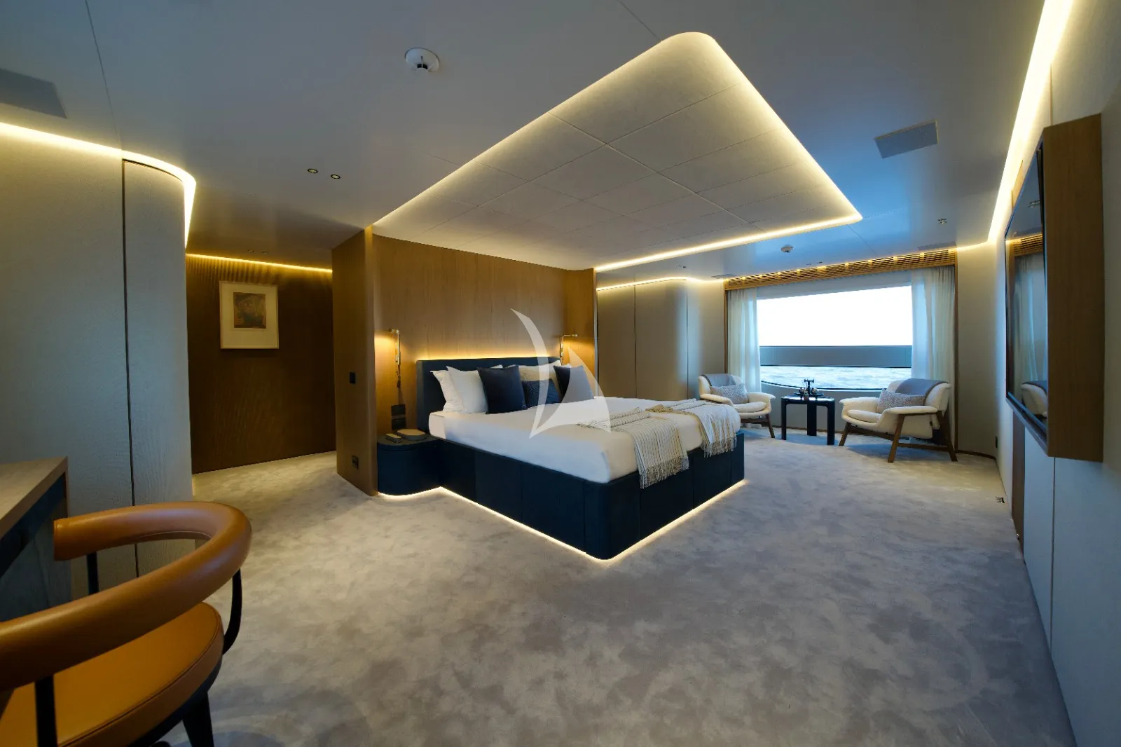 COSMICO Charter Yacht