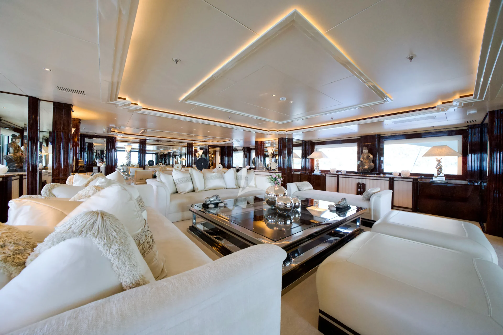 LIONESS V Charter Yacht