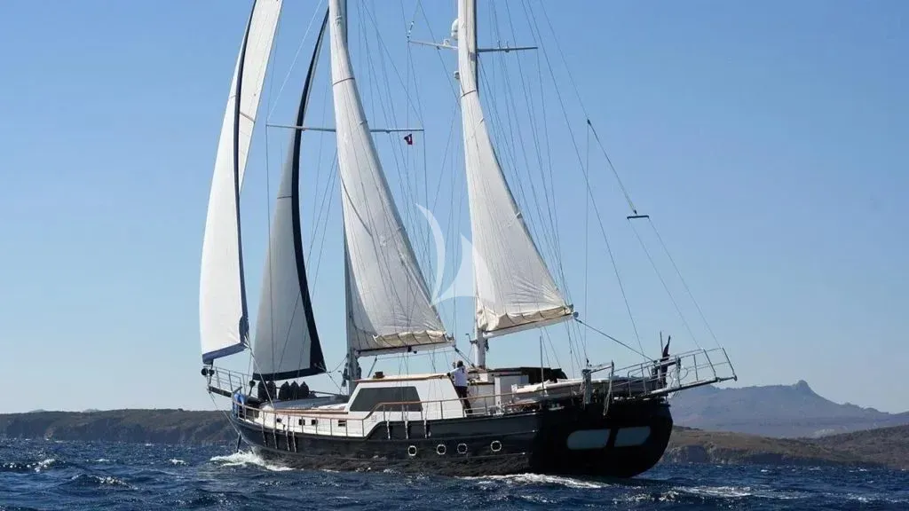 DIDI Charter Yacht