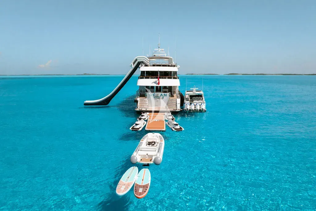 OCEAN CLUB Charter Yacht