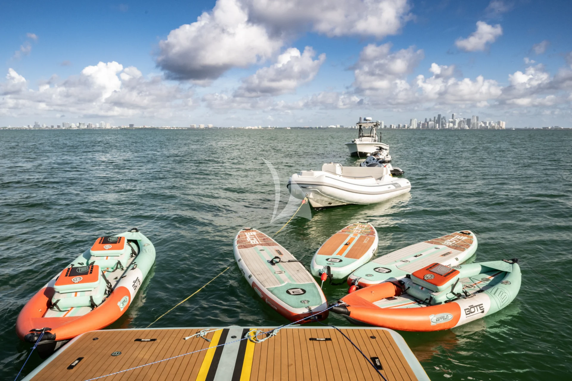 MARY KATHLENE Charter Yacht
