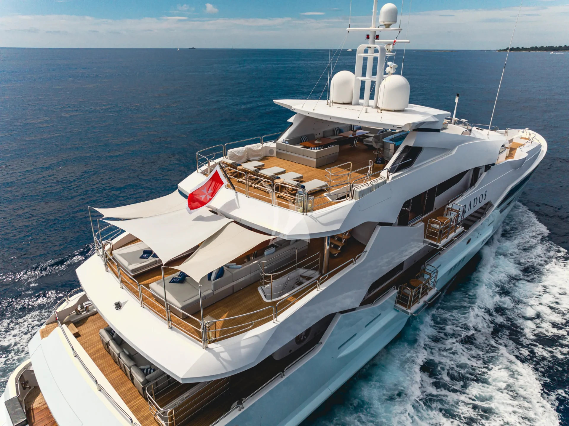 ARADOS Charter Yacht