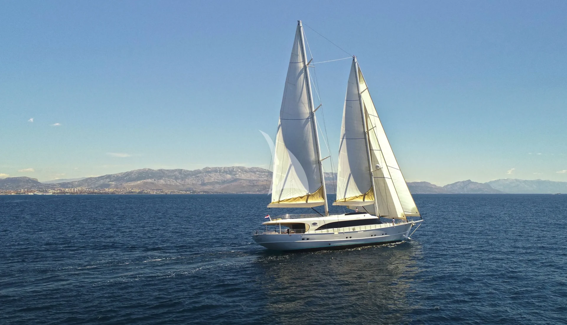 ACAPELLA Charter Yacht