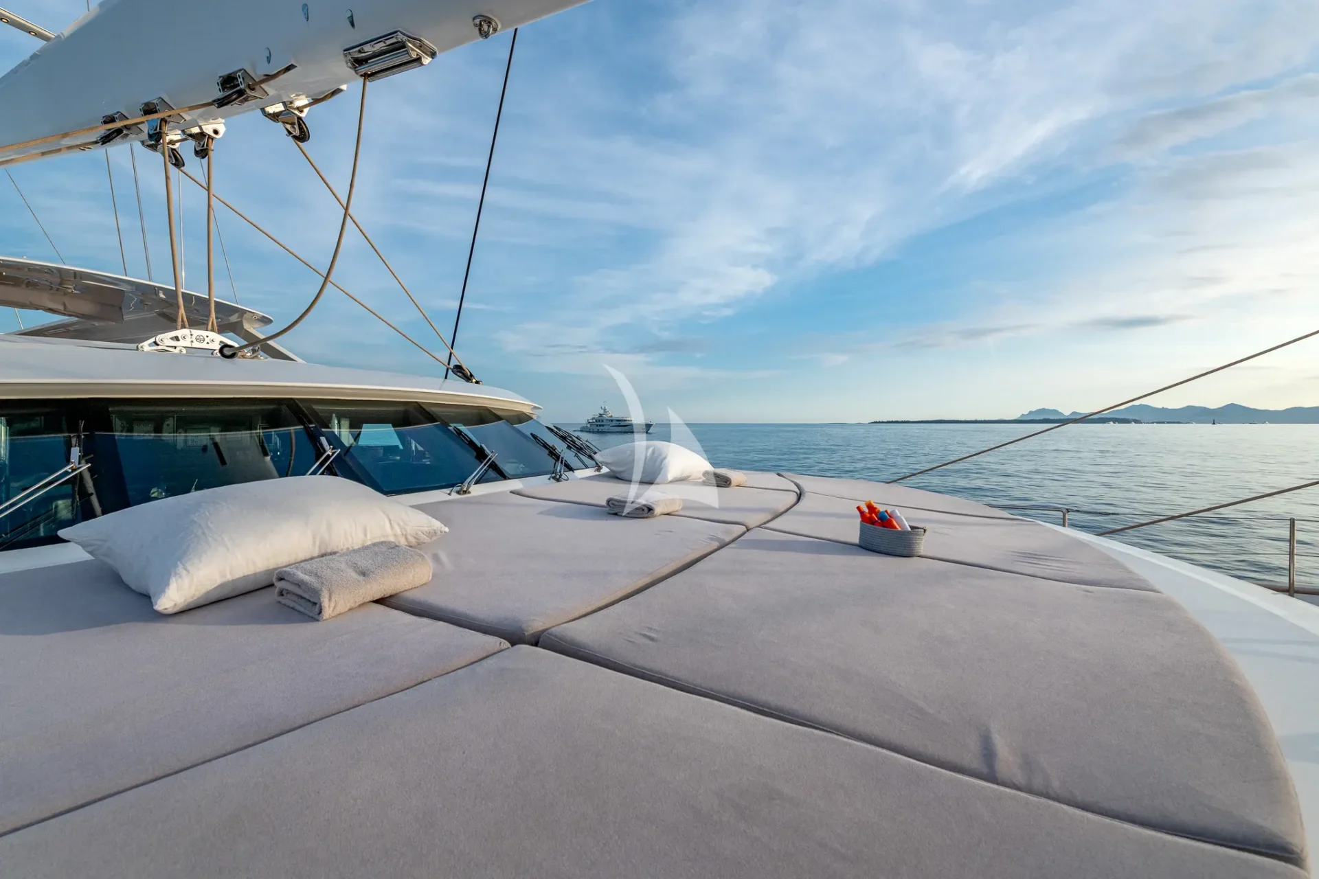 SPIRIT OF THE C'S Charter Yacht
