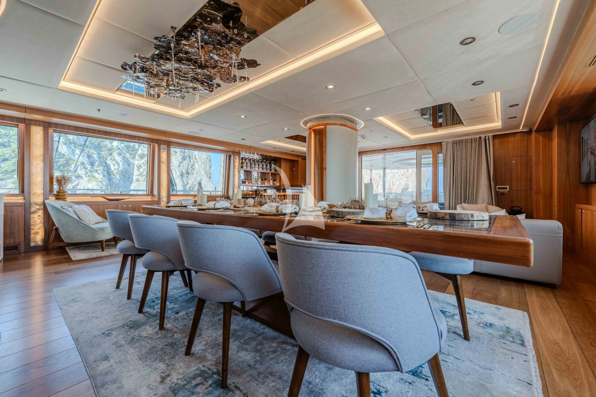 ARESTEAS Charter Yacht