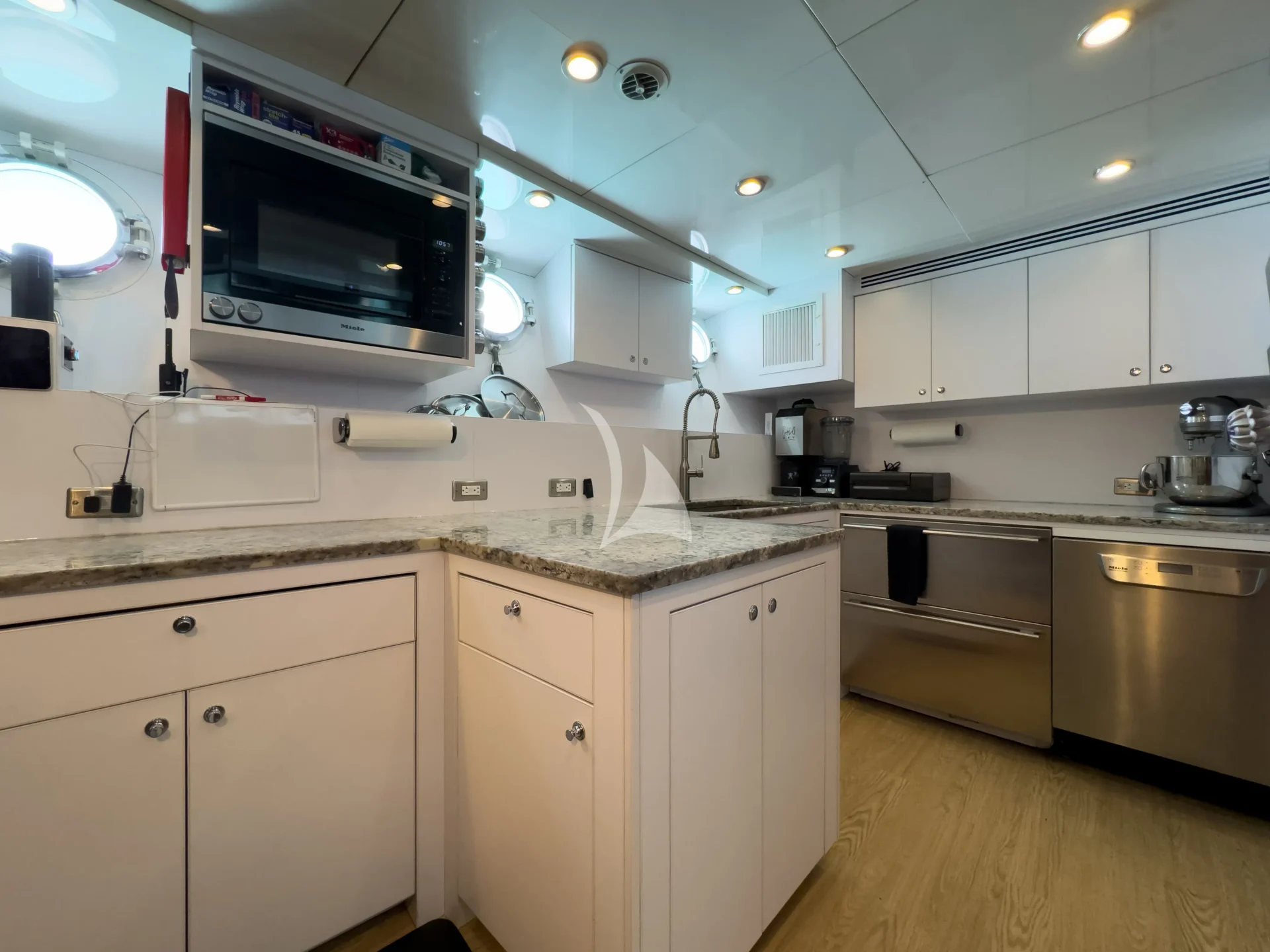 CALYPSO Charter Yacht