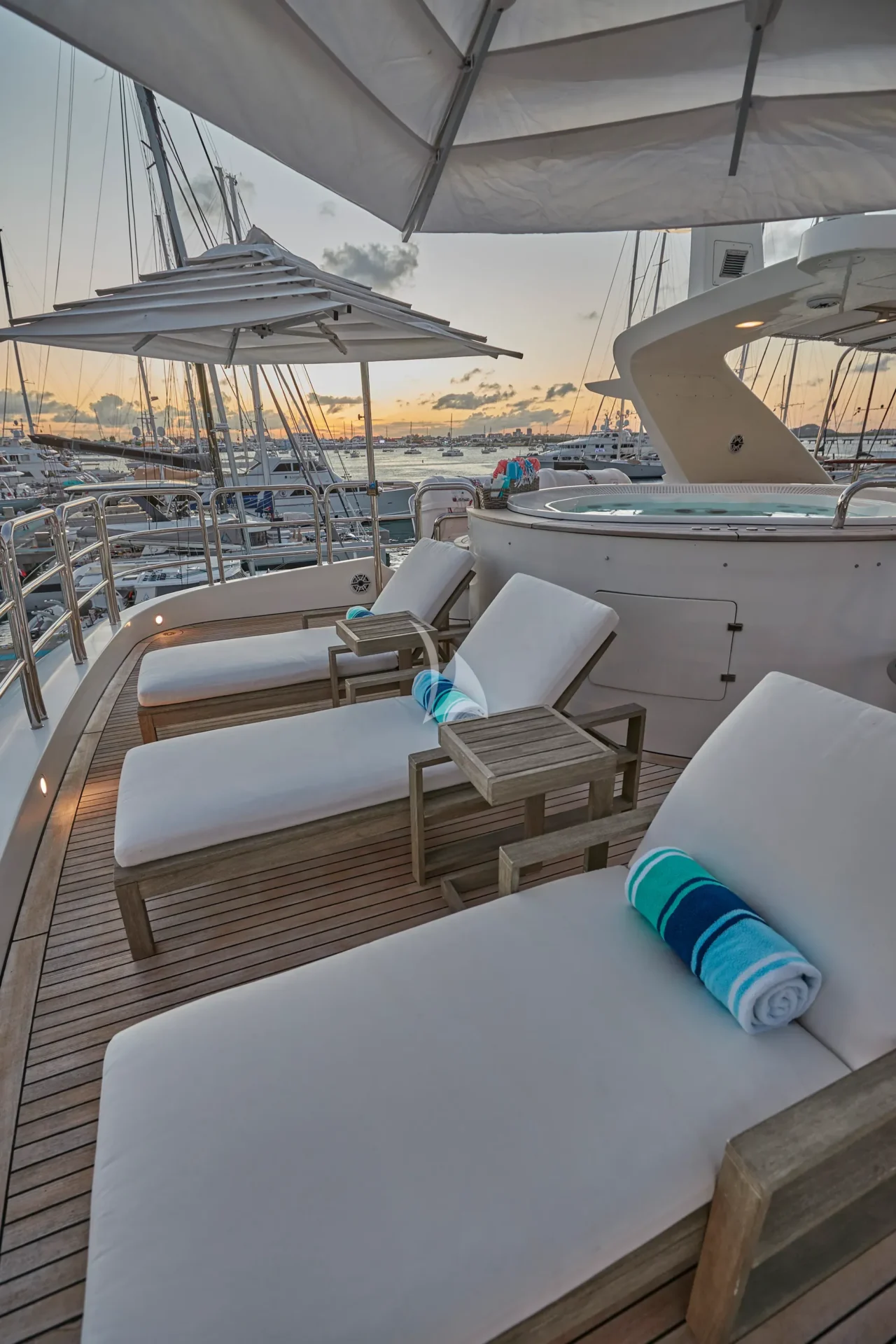 MAMMA MIA Charter Yacht
