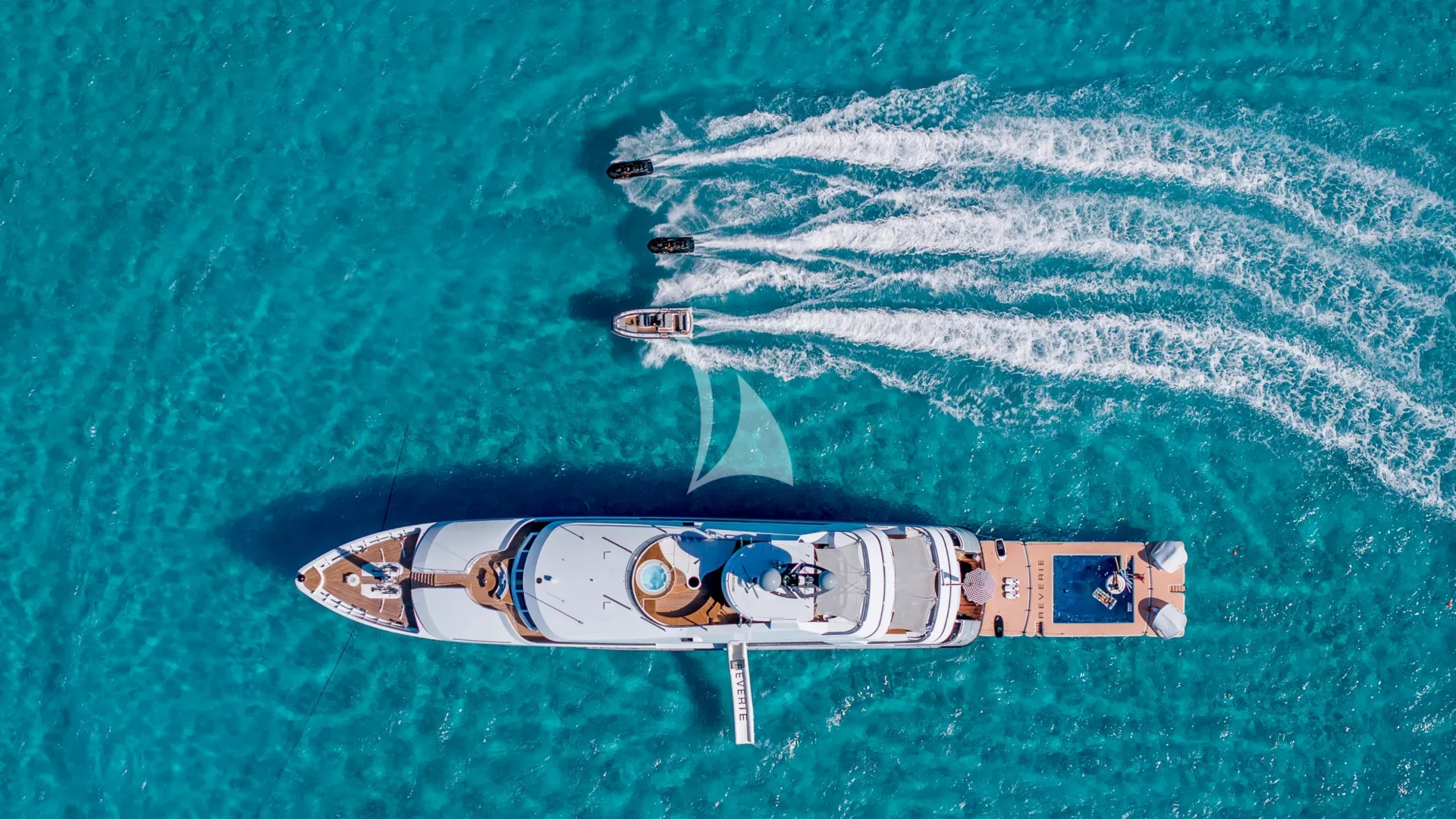 REVERIE Charter Yacht