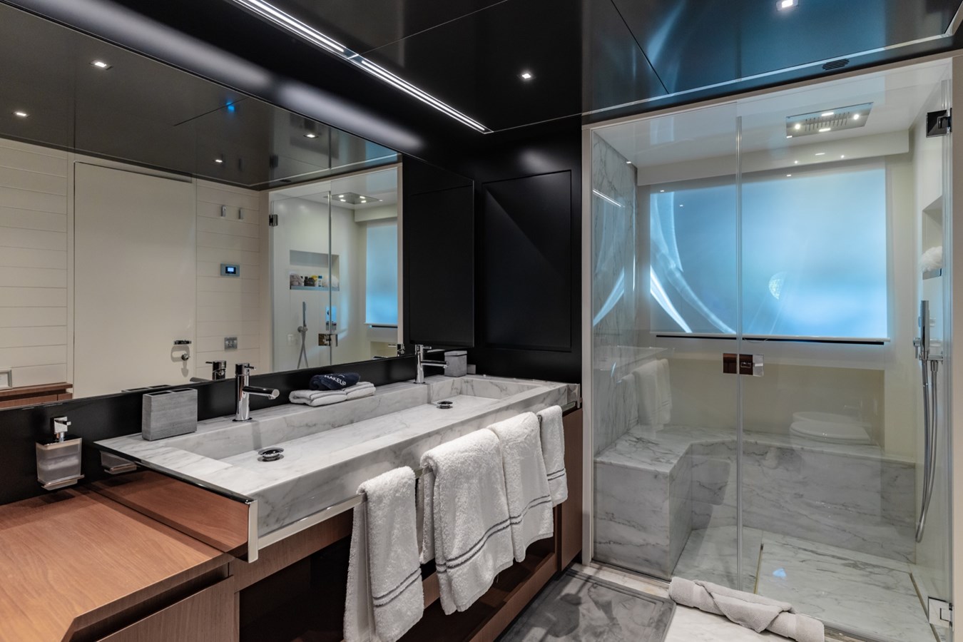 Riva Yacht Motor Yacht BEYOND BEYOND For Sale