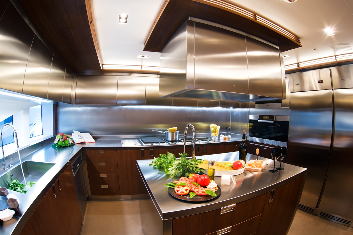 Columbus Yachts Motor Yacht ARMADA For Sale