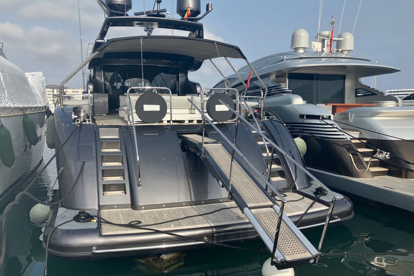 Arno Leopard Motor Yacht LEOPARD 31 OPEN For Sale