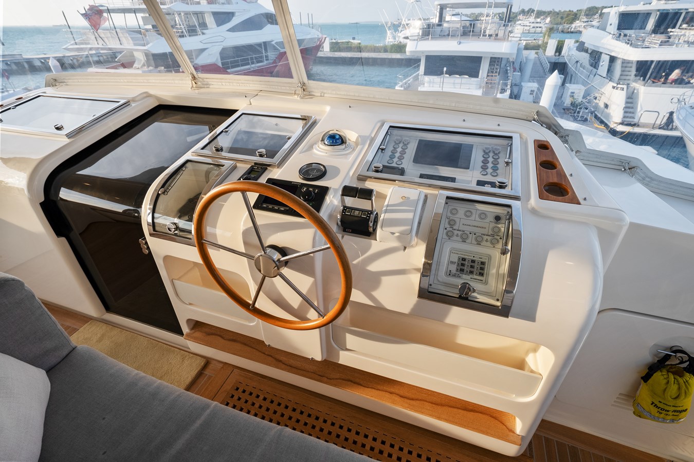 Sanlorenzo Yachts Motor Yacht Fontana For Sale