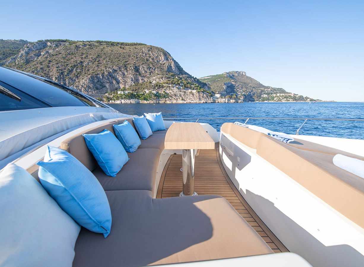 Astondoa Motor Yacht GRACE For Sale