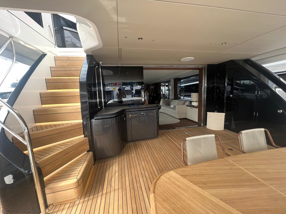 Princess Yachts Motor Yacht LEILANI For Sale