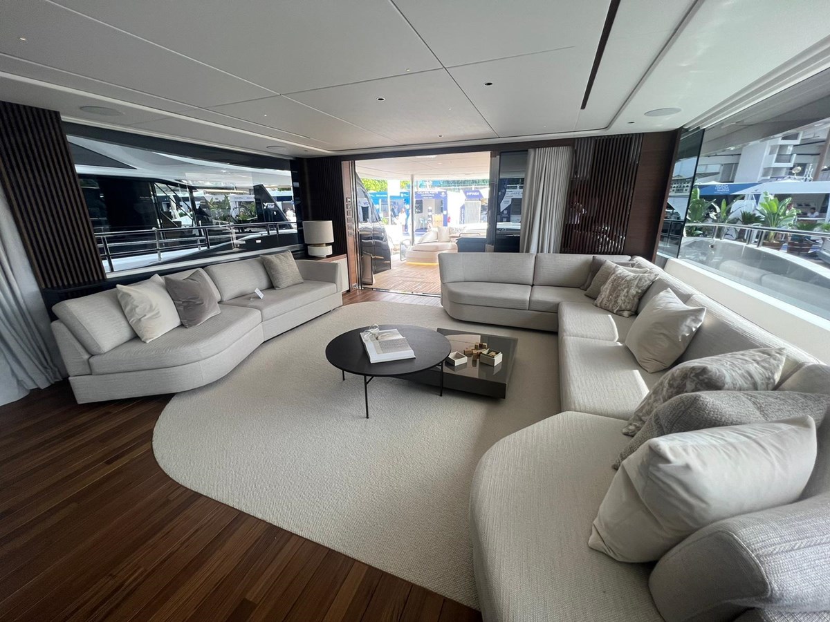 Princess Yachts Motor Yacht LEILANI For Sale