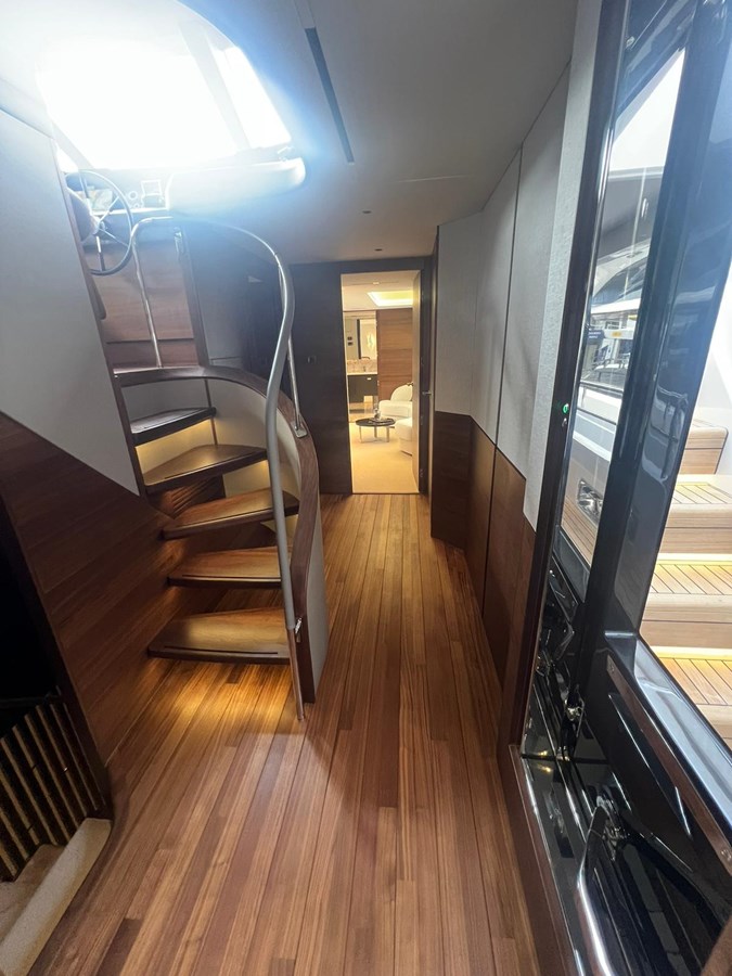 Princess Yachts Motor Yacht LEILANI For Sale