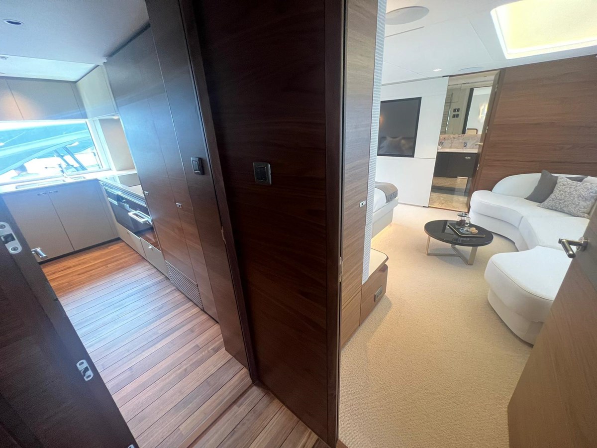 Princess Yachts Motor Yacht LEILANI For Sale