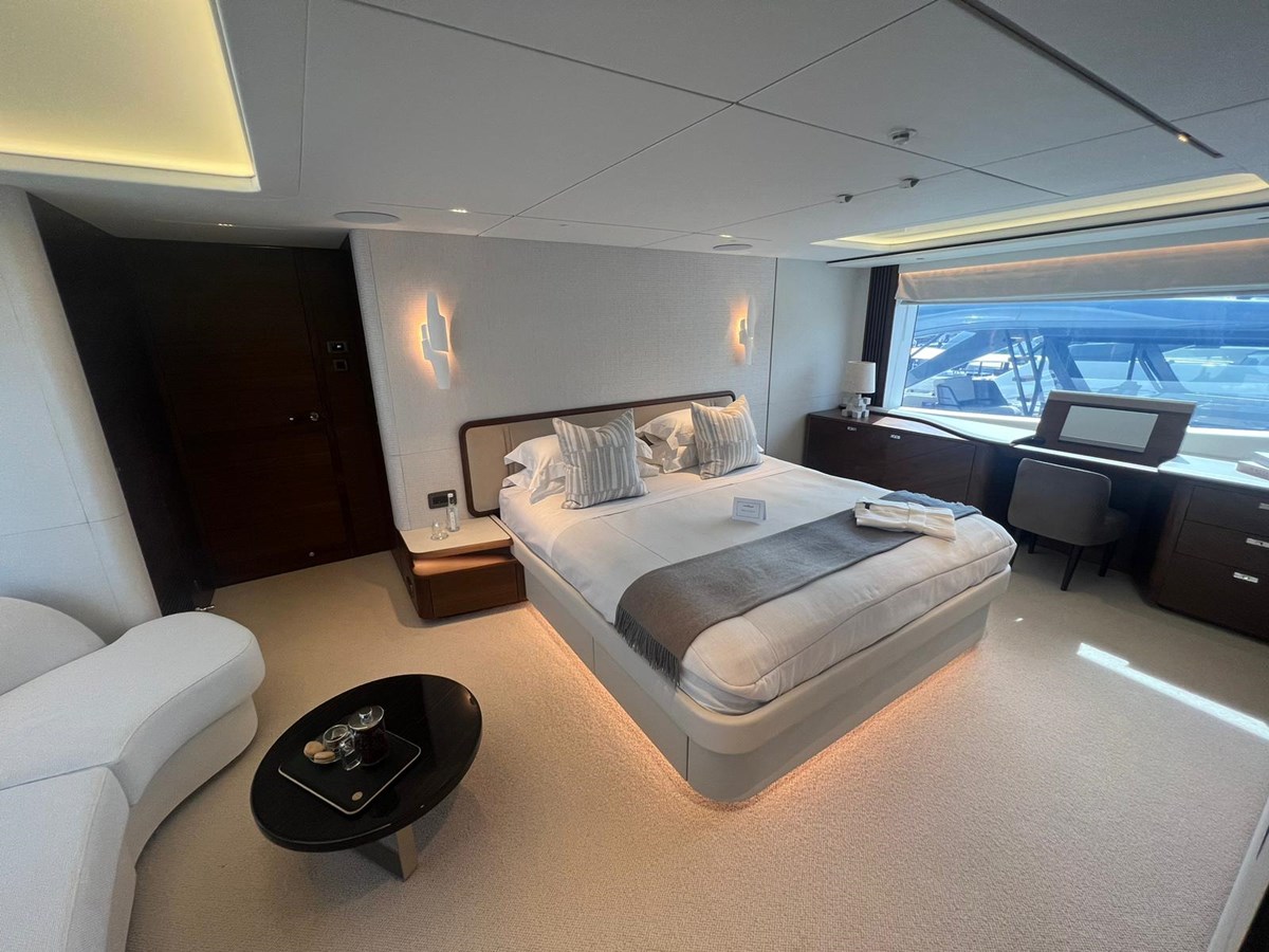 Princess Yachts Motor Yacht LEILANI For Sale