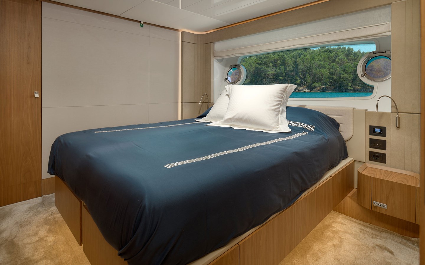 Ferretti Yachts Motor Yacht DAMARI For Sale