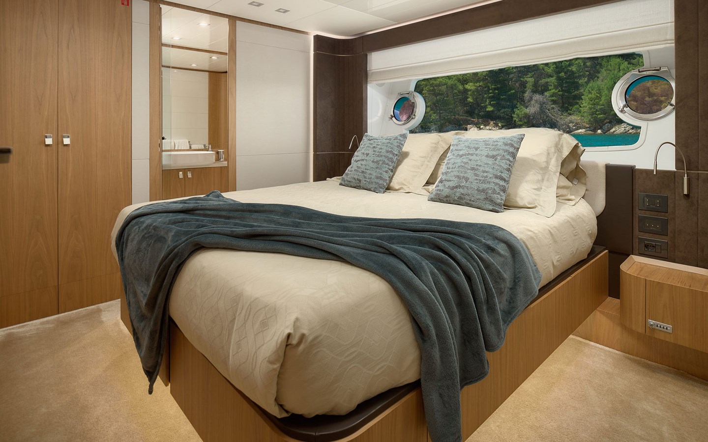 Ferretti Yachts Motor Yacht DAMARI For Sale