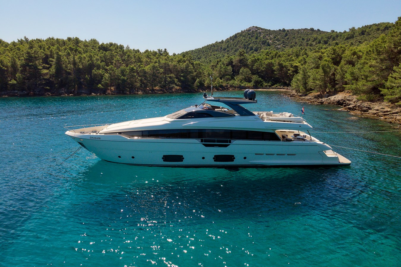 Ferretti Yachts Motor Yacht DAMARI For Sale