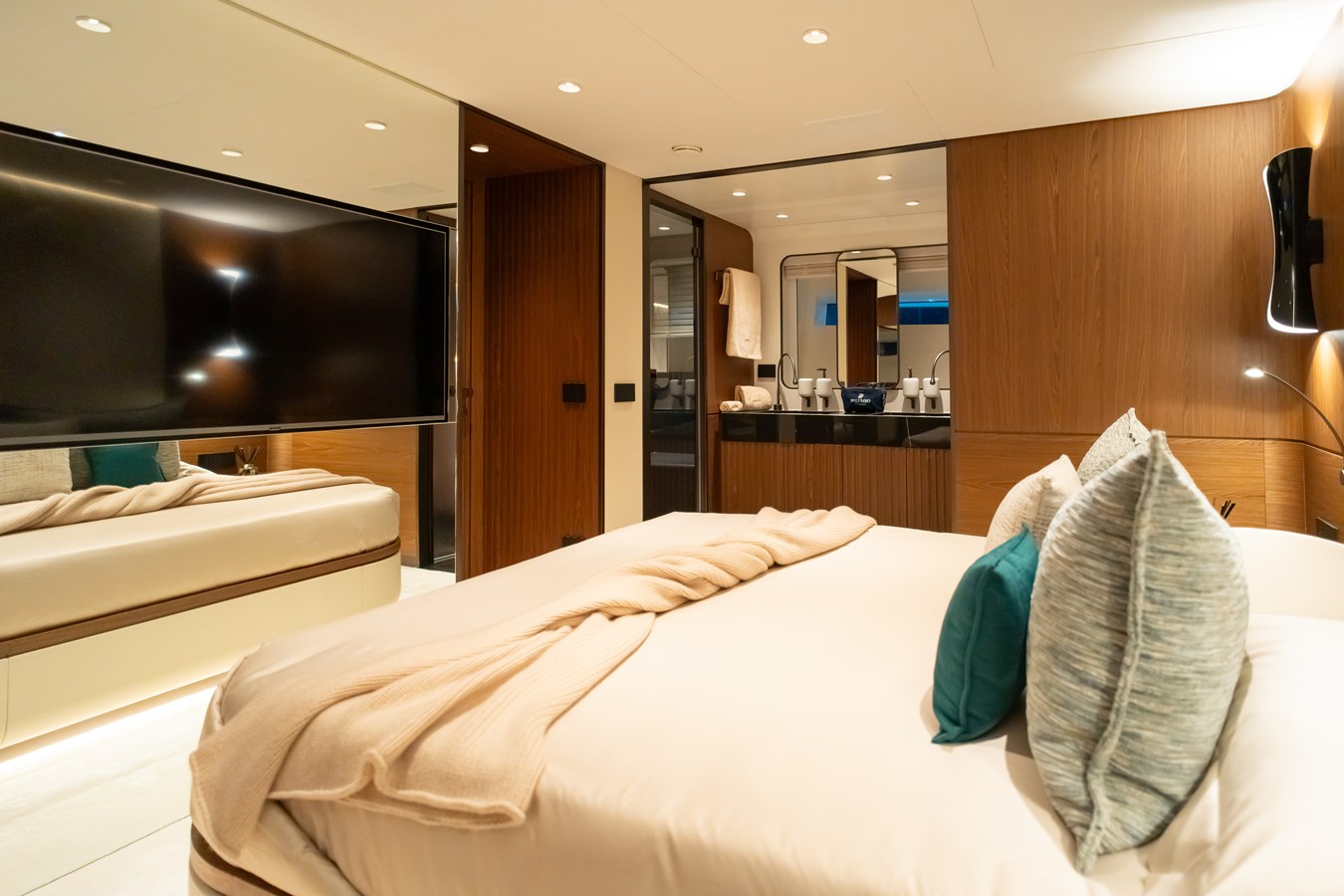 Extra Yachts Motor Yacht X90 FAST - brand new - never used For Sale