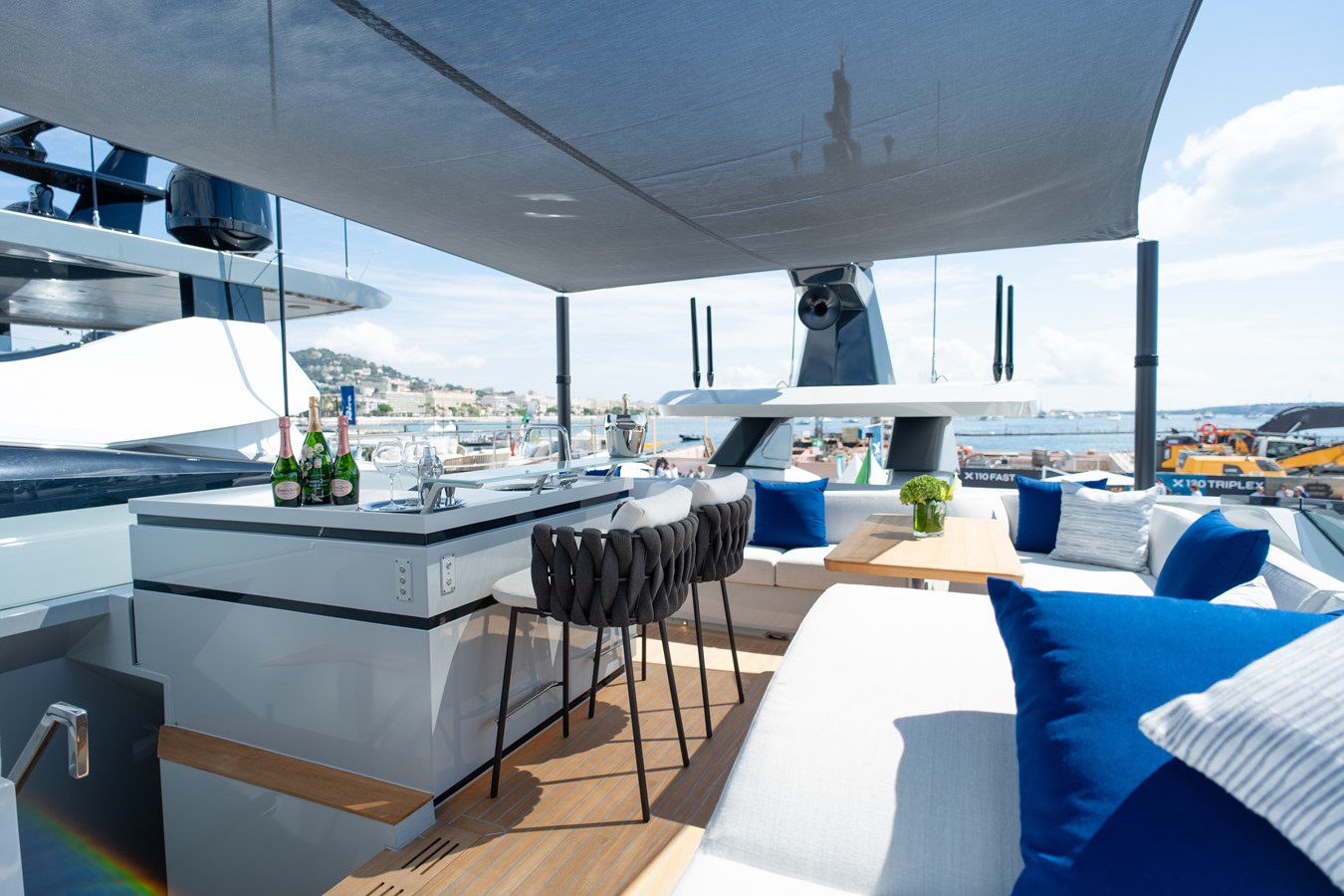 Extra Yachts Motor Yacht X90 FAST - brand new - never used For Sale