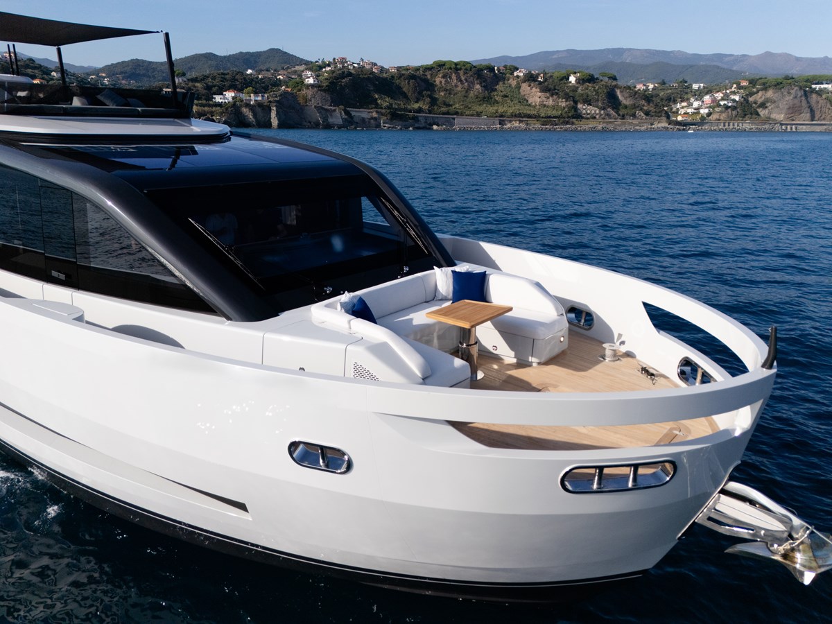 Extra Yachts Motor Yacht X90 FAST - brand new - never used For Sale